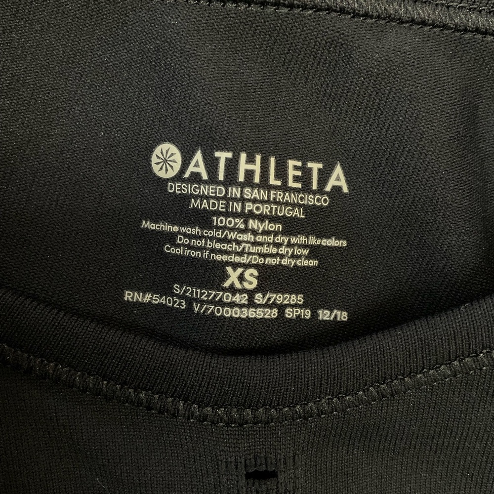 Athleta Foothill Crew Neck Split Back Sleeveless … - image 5